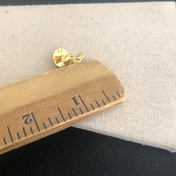 Vintage Baby Steps Pin - Picture 3 of 3